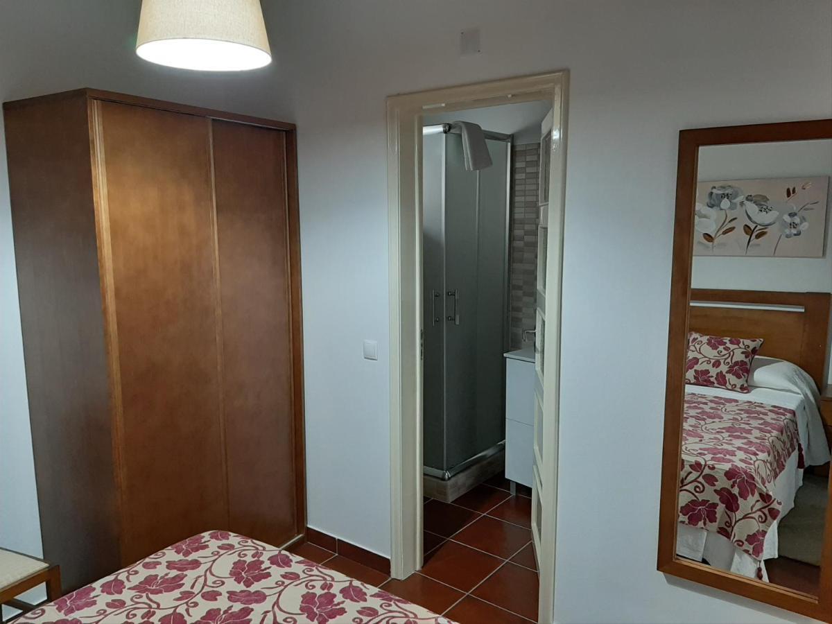 Alojamento Ferreira - Apartamento C Apartment Santiago do Cacem Luaran gambar